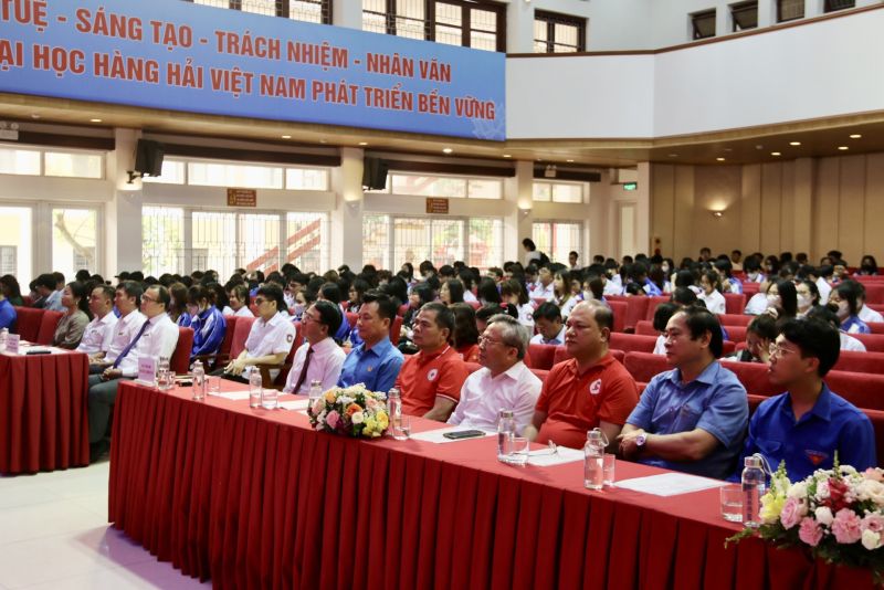 Quang cảnh Lễ mít tinh