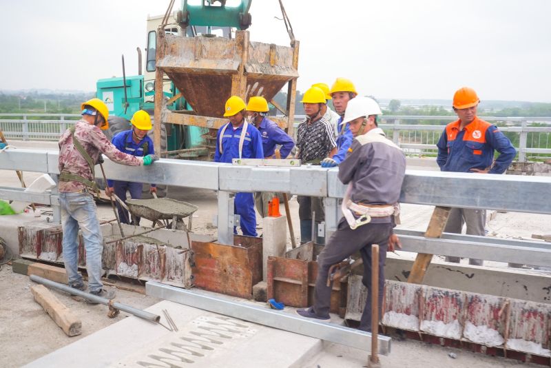 Một số hình ảnh tại công trường. Một số hình ảnh tại công trường.