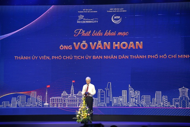Phó Chủ tịch UBND TP. Hồ Chí Minh Võ Văn Hoan phát biểu khai mạc Ngày hội Du lịch TP. Hồ Chí Minh lần thứ 20