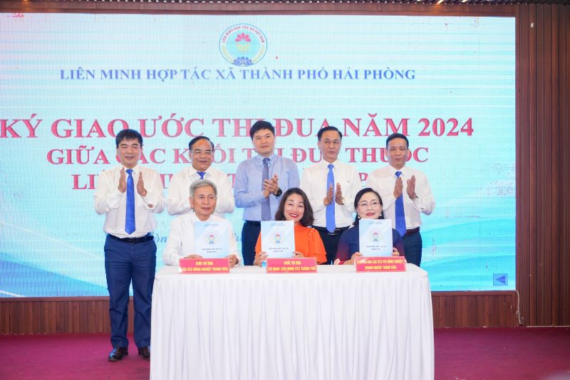 Phát động phong trào thi đua năm 2024 giữa các khối thi đua thuộc Liên minh HTX thành phố.