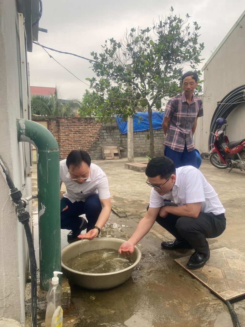Chủ tịch UBND huyện Tiên Lãng yêu cầu các xã tăng cường các hoạt động kiểm tra, giám sát hoạt động của nhà máy nước trên địa bàn