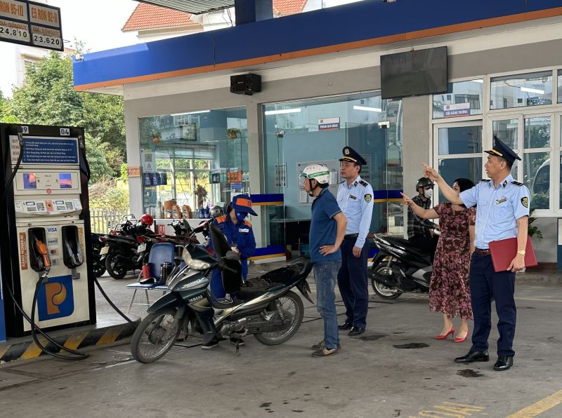 Quảng Ninh kiểm tra, giám sát việc sử dụng hóa đơn điện tử tại các cửa hàng xăng dầu