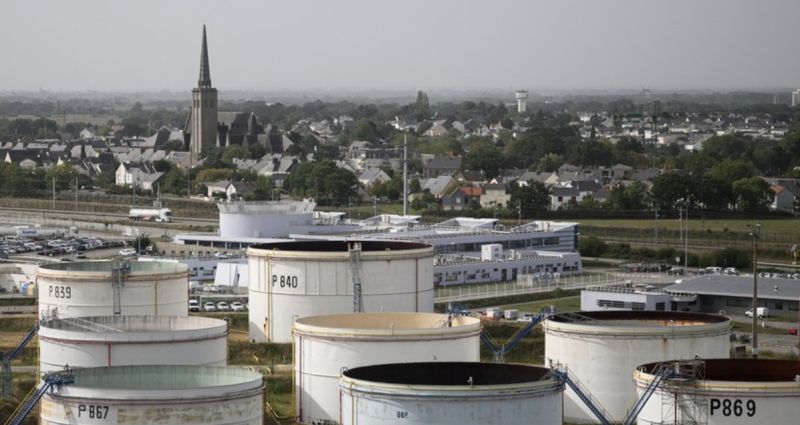 Nhu cầu sử dụng dầu mỏ được OPEC dự báo tăng mạnh trong mùa Hè này