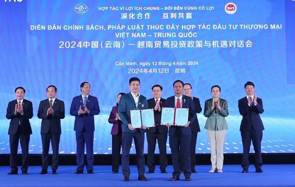Sanvinest Khánh Hòa ký kết hợp tác với Tập đoàn Đồng Nhân Đường (Bắc Kinh)