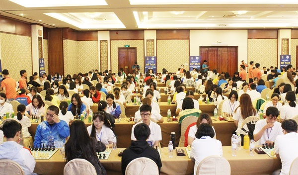 Quang cảnh thi đấu tại Giải vô địch cờ vua đồng đội Quốc gia năm 2024