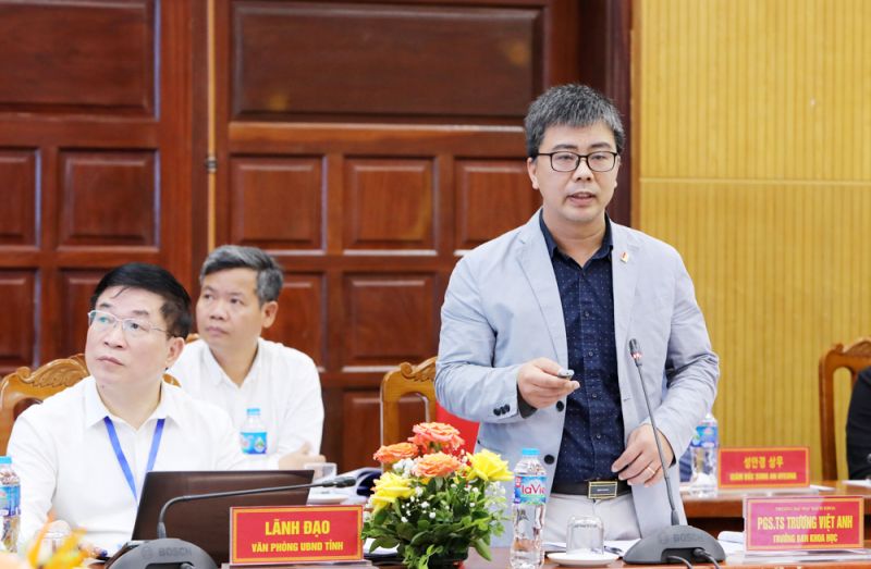 PGS.TS Trương Việt Anh, Trưởng Ban Khoa học, Đại học Bách khoa Hà Nội phát biểu tại hội thảo.