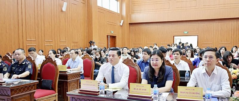 Cục Hải quan Hà Nam Ninh tổ chức Hội nghị đối thoại Hải quan - Doanh nghiệp năm 2024
