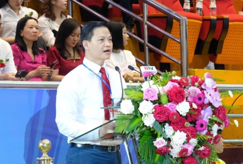 Ông Vương Quốc Tuấn - Phó Chủ tịch Thường trực UBND tỉnh Bắc Ninh phát biểu tại Hội khỏe.