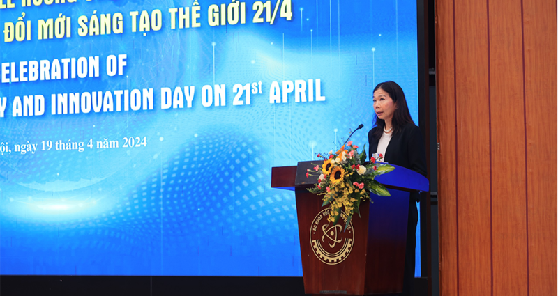 Bà Pauline Tamesis, Điều phối viên Thường trú Liên hợp quốc và Trưởng đại diện các tổ chức của Liên hợp quốc tại Việt Nam phát biểu. Ảnh: Thái Mạnh.
