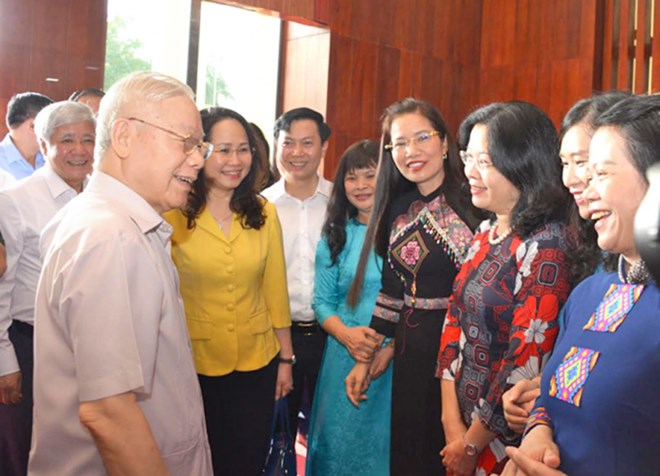 Tổng Bí thư Nguyễn Phú Trọng và các đại biểu dự cuộc làm việc. Ảnh Thanh Tâm/ĐBND.