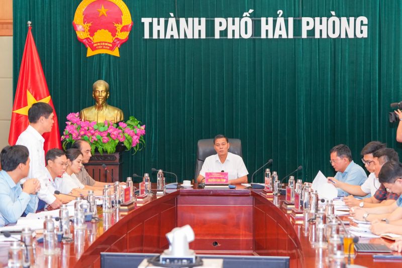 Chủ tịch UBND TP. Hải Phòng Nguyễn Văn Tùng chủ trì buổi tiếp công dân định kỳ tháng 4/2024.