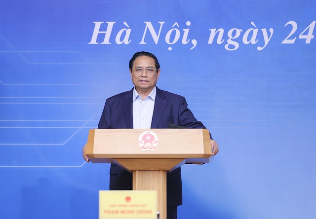 Thủ tướng Phạm Minh Chính phát biểu khai mạc Hội nghị phát triển nguồn nhân lực phục vụ công nghiệp bán dẫn - Ảnh: VGP/Nhật Bắc