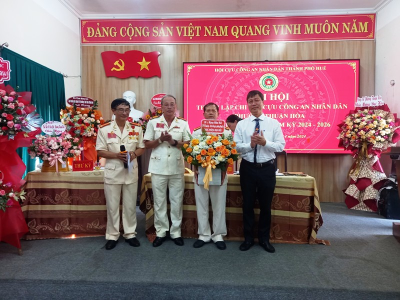 Huế- Thành lập Hội Cựu Công an Nhân dân phường Thuận Hòa