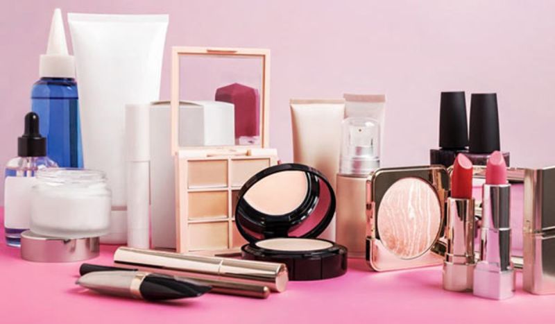 Kinh doanh mỹ phẩm chưa được cấp phép bị xử phạt thế nào?