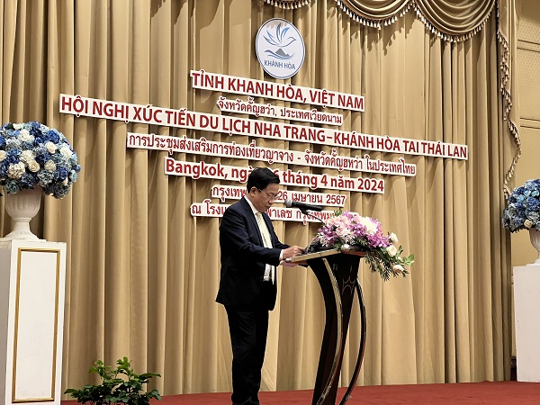 Ông Hà Quốc Trị, Phó Bí thư Tỉnh ủy, Trưởng đoàn Đại biểu Quốc Hội tỉnh Khánh Hòa phát biểu