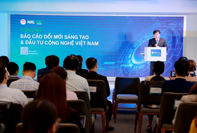 Thứ trưởng Bộ Kế hoạch và Đầu tư Trần Duy Đông phát biểu tại Lễ công bố Báo cáo đầu tư công nghệ và đổi mới sáng tạo 2024.