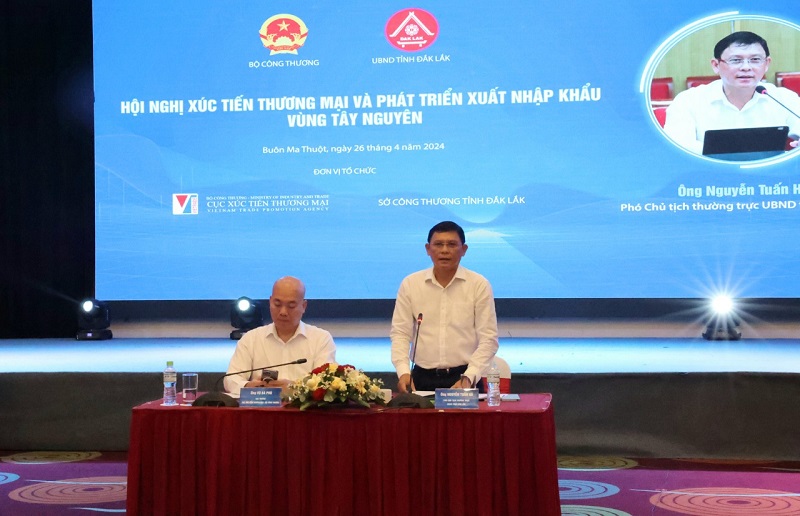 Ông Nguyễn Tuấn Hà - Phó Chủ tịch UBND tỉnh Đắk Lắk phát biểu tại hội nghị