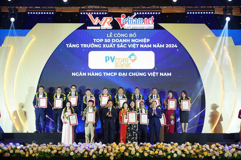 Lần thứ năm liên tiếp, PVcomBank được vinh danh trong “Top 50 doanh nghiệp tăng trưởng xuất sắc nhất Việt Nam”