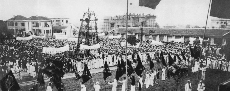 Mít-tinh quần chúng ngày 1/5/1938 tại Khu Đấu xảo Hà Nội (nay là Cung Văn hóa Lao động Hữu nghị). Ảnh tư liệu