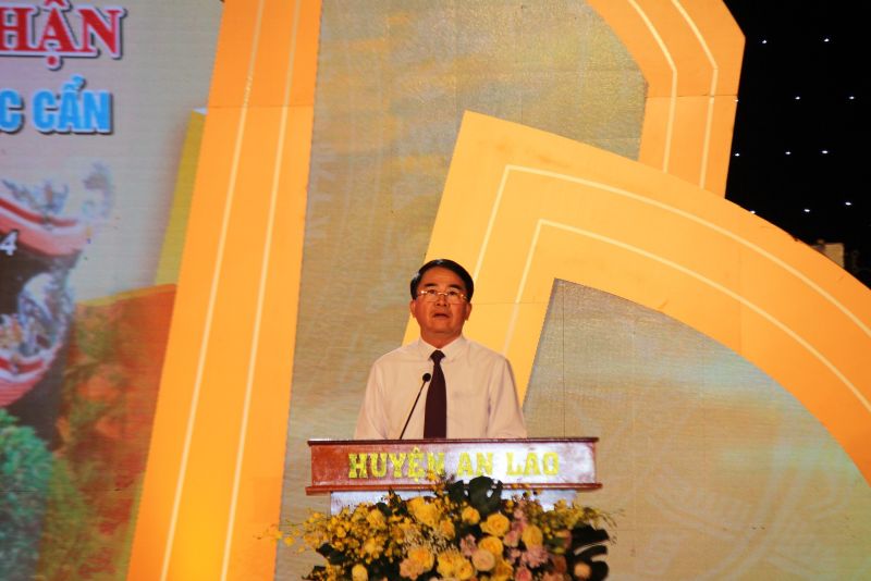 Phó Chủ tịch UBND thành phố Lê Khắc Nam phát biểu tại buổi Lễ.
