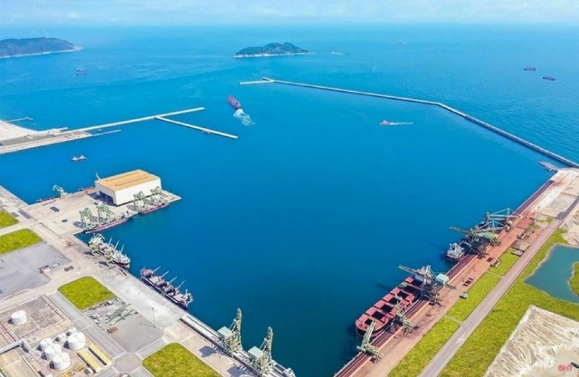 cảng Sơn Dương cũng ghi nhận sự tăng trưởng đóng góp đáng kể vào nguồn thu ngân sách cho tỉnh Hà Tĩnh.