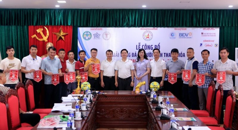 Công bố giải bóng đá sân 7 người tỉnh Thanh Hóa – Cúp Doanh nhân trẻ lần thứ nhất năm 2024.