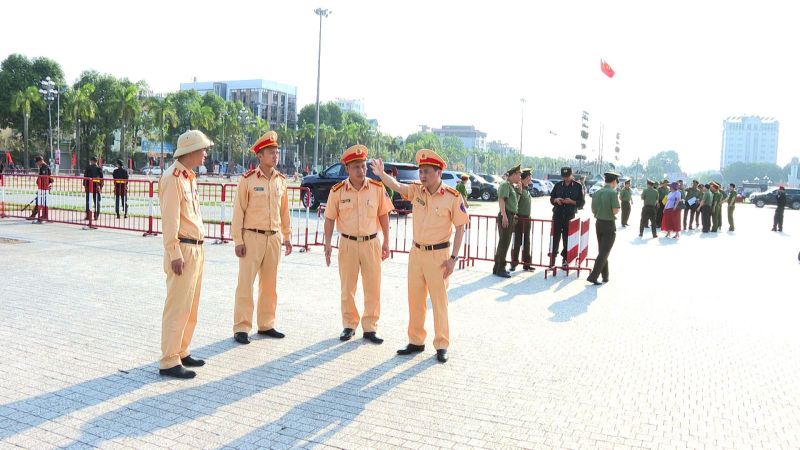 Công an tỉnh Thanh Hóa đã đặc biệt chú trọng đến việc triển khai phương án bảo đảm ANTT tại khu vực điểm cầu truyền hình trực tiếp. Công an tỉnh Thanh Hóa đã đặc biệt chú trọng đến việc triển khai phương án bảo đảm ANTT tại khu vực điểm cầu truyền hình trực tiếp.