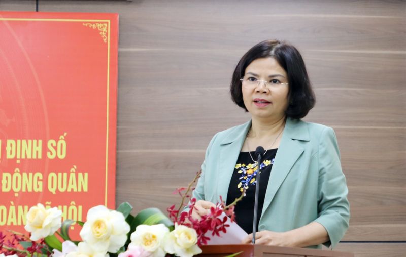 Chủ tịch UBND tỉnh Nguyễn Hương Giang phát biểu chỉ đạo Hội nghị.