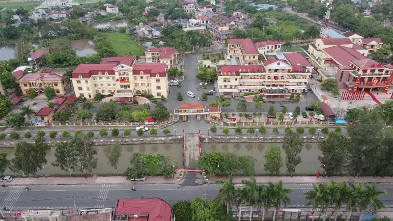 Thị trấn Cổ Lễ, trung tâm kinh tế, chính trị, văn hóa - xã hội của huyện Trực Ninh.