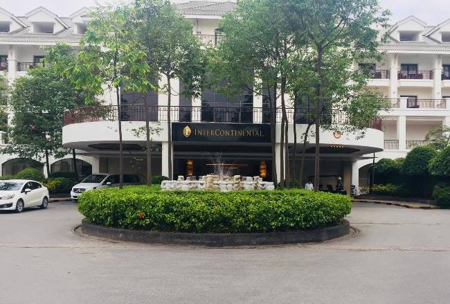 Khách sạn Intercontinental tại Hà Nội. Ảnh: KT