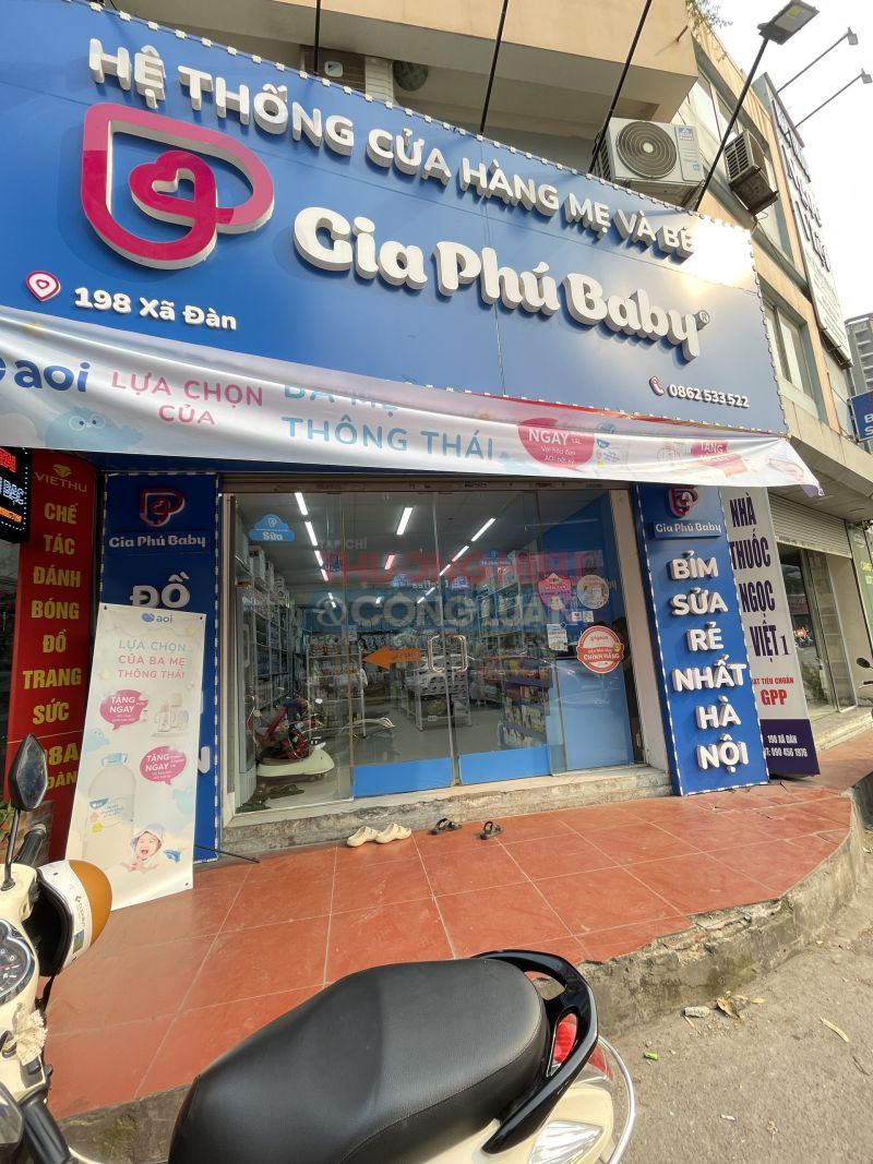 Hệ thống mẹ và bé Gia Phú Baby bày bán hàng hoá nước ngoài không có tem nhãn phụ Tiếng Việt: “Im lặng” trước phản ánh báo chí