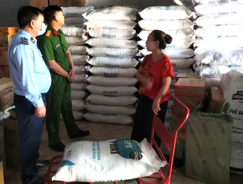 Long An thông báo đấu giá 5,2 tấn đường cát nhập lậu