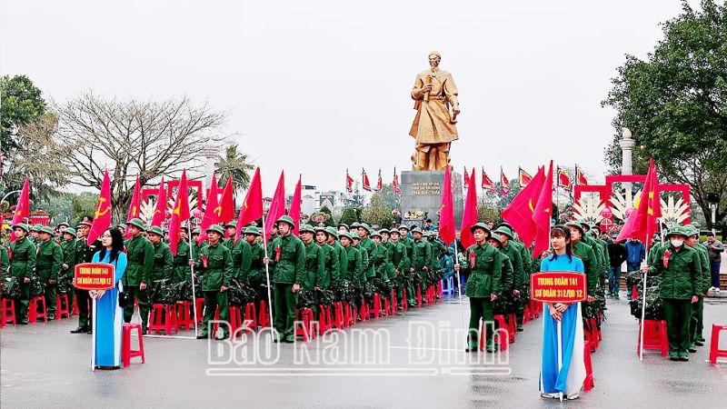 Thực hiện NVQS và Nghĩa vụ tham gia CAND, hàng năm toàn tỉnh Nam Định có gần 3.000 thanh niên lên đường nhập ngũ