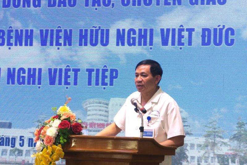 Ts. Bs Ck II Nguyễn Quang Tập, Chủ tịch Hội đồng Quản lý Bệnh viện Hữu nghị Việt Tiệp phát biểu.