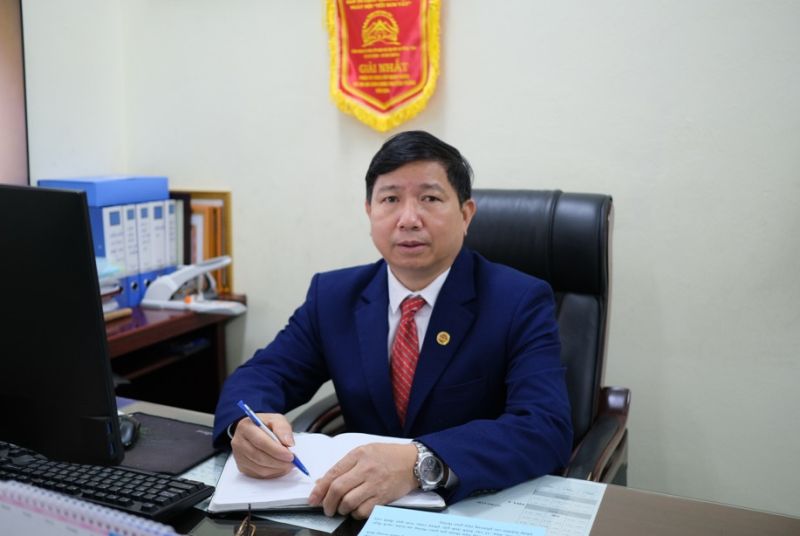 Thầy giáo Lê Minh Đức, Hiệu trưởng Trường tiểu học Lưu Quý An, thành phố Phúc Yên: 