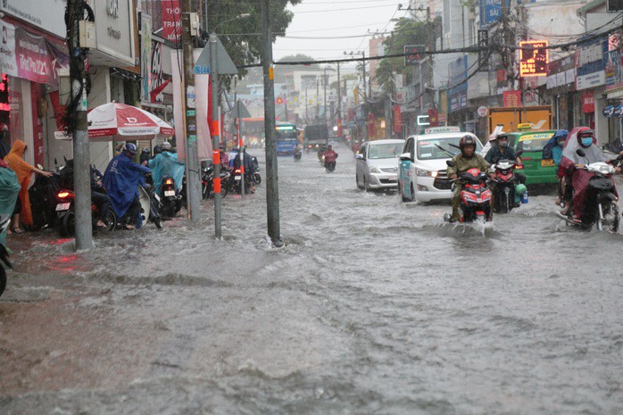 Thời tiết TP. Hồ Chí Minh ngày nắng gay gắt, tối mưa dông (Ảnh minh họa - NLD)