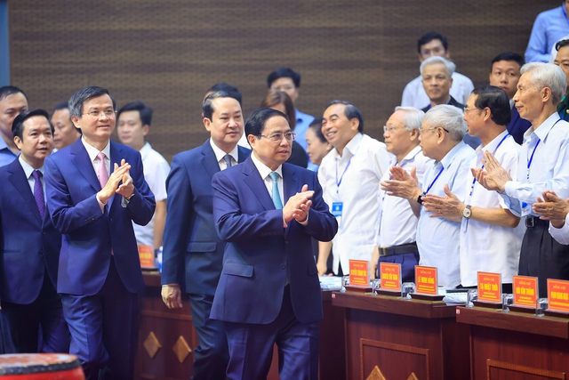 Thủ tướng Phạm Minh Chính dự hội nghị công bố Quy hoạch tỉnh Ninh Bình - Ảnh: VGP/Nhật Bắc