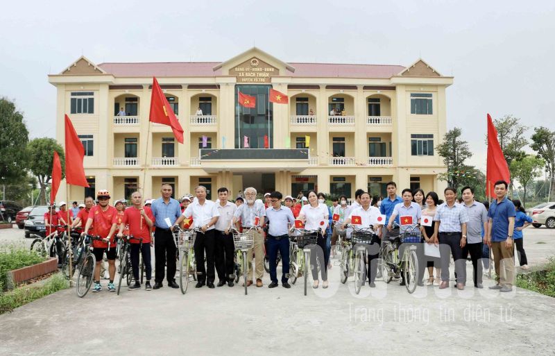 Trụ sở UBND xã Bách Thuận huyện Vũ Thư đoán đoàn về thăm quan tại địa phương (Ảnh sưu tầm)