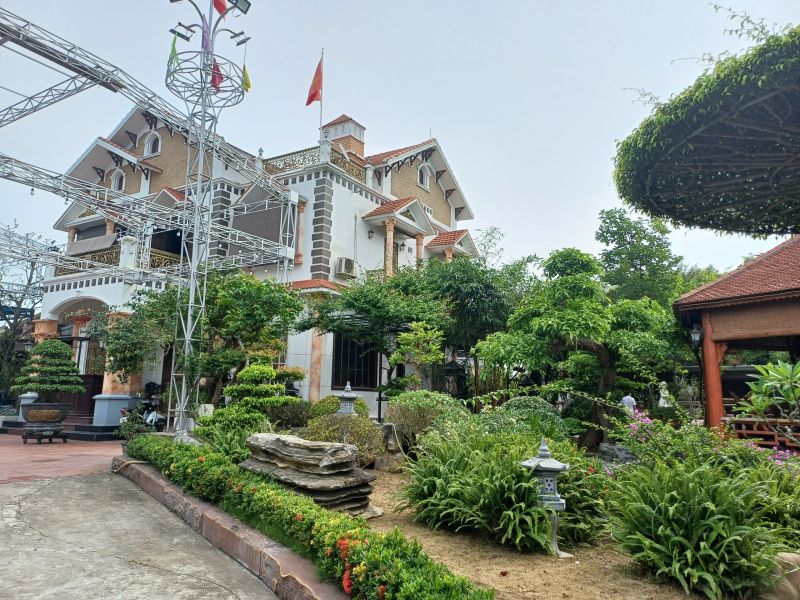 Một trong số những Nhà vườn tiêu biểu tại xã Bách Thuận