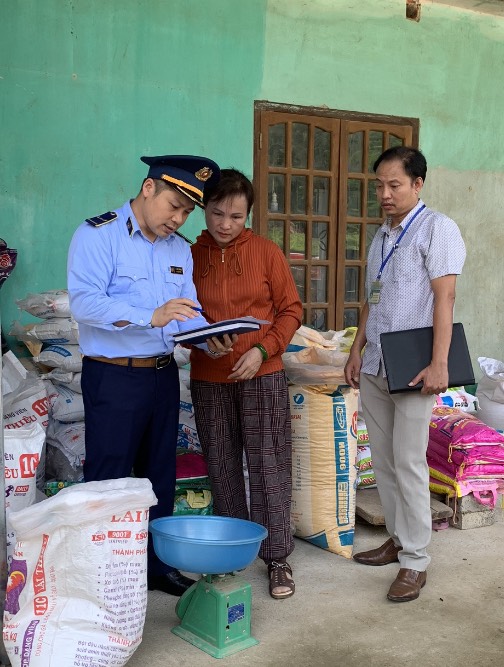 Đoàn kiểm tra liên ngành kiểm tra tại cơ sở kinh doanh