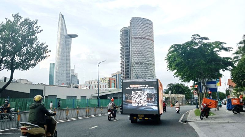 Hà Nội đề xuất lập vùng phát thải thấp, dự kiến cấm xe xăng dầu tại 9 phường trung tâm từ 1/7/2026