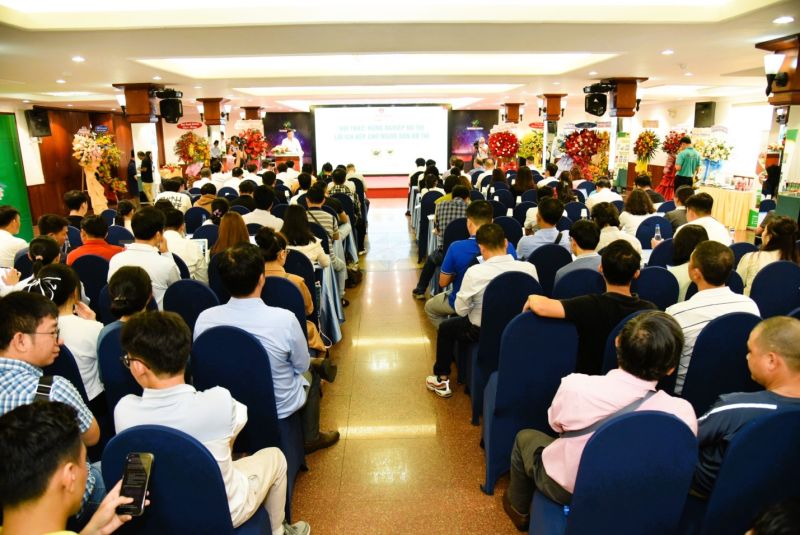 Toàn cảnh Hội thảo “Nông nghiệp đô thị - lợi ích kép cho người dân đô thị” Toàn cảnh Hội thảo “Nông nghiệp đô thị - lợi ích kép cho người dân đô thị”