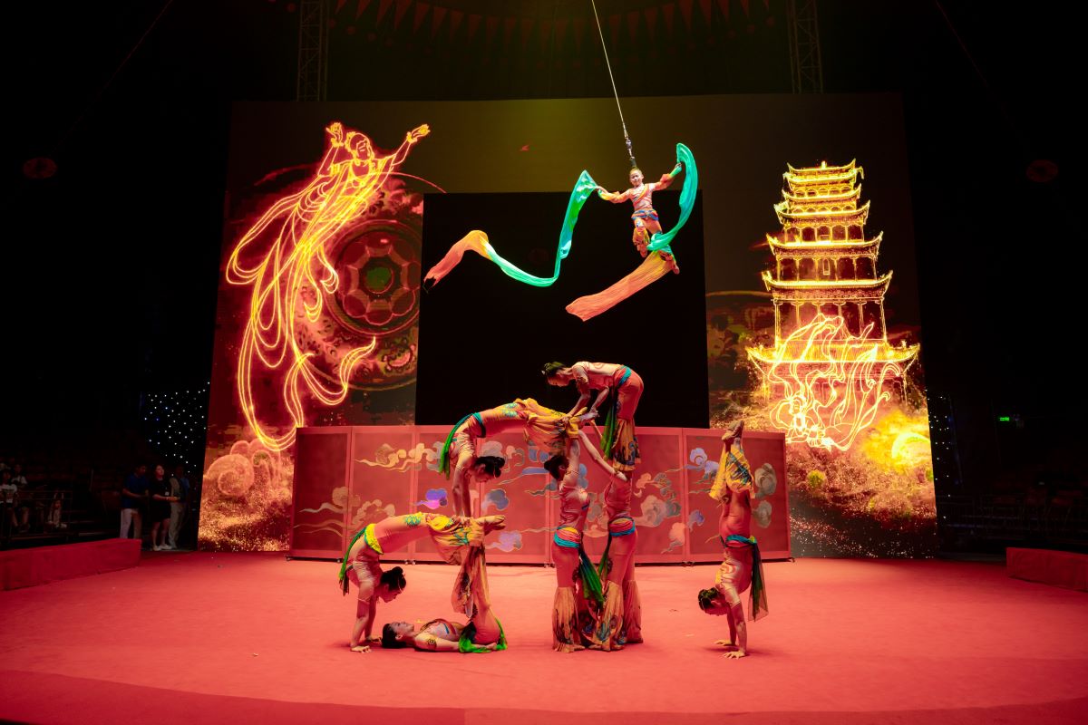 Lễ hội xiếc quốc tế đã chính thức khai màn tại Vinhomes Ocean Park 2 Lễ hội xiếc quốc tế đã chính thức khai màn tại Vinhomes Ocean Park 2