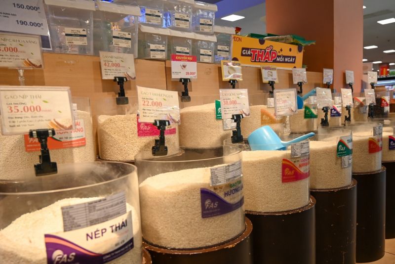 Hôm nay, giá lúa gạo đi ngang, giá gạo tăng. (Ảnh minh họa) Hôm nay, giá lúa gạo đi ngang, giá gạo tăng. (Ảnh minh họa)