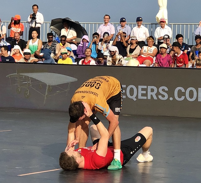 H&igrave;nh ảnh ấn tượng về trận tranh chung kết đơn nam. Ảnh: Viết Hiền