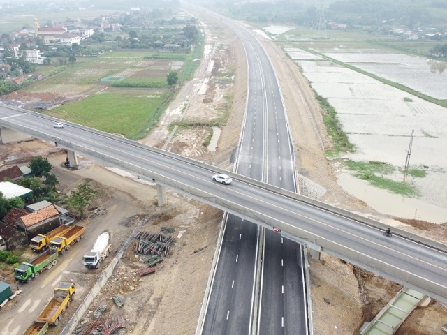 UBND tỉnh Nghệ An đang yêu cầu tập trung Rà soát, xây dựng kế hoạch đầu tư công năm 2025.