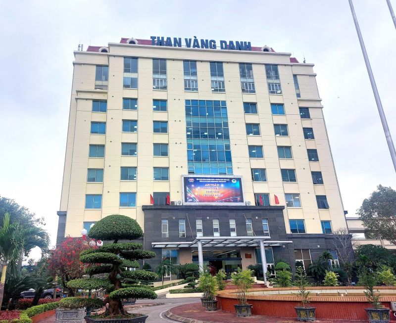 Một đơn vị ngành than ở Quảng Ninh chi hơn 15 tỷ đồng mua quà tặng cán bộ công nhân viên dịp kỷ niệm 60 thành lập công ty