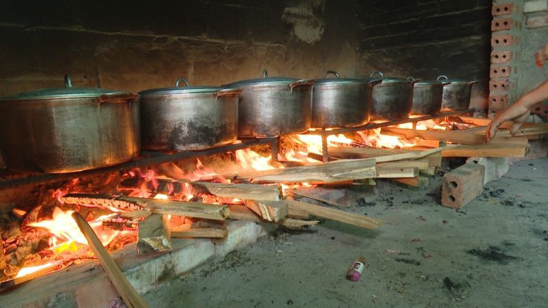 Tìm về hương vị tuổi thơ với món ăn đồng quê Cá kho húi trấu