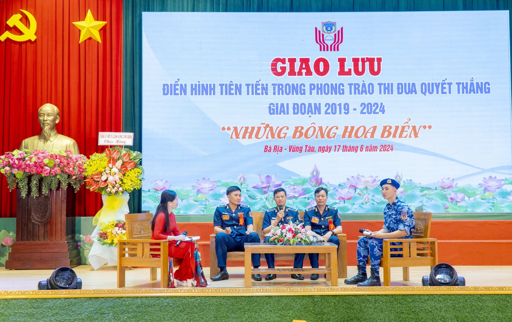 Đại tá Cao Xuân Quận, Phó Chính ủy BTL Vùng CSB 3 giao lưu, chia sẻ các nội dung xoay quanh thực hiện công tác thi đua khen thưởng và phong trào TĐQT, giai đoạn 2019 – 2024.