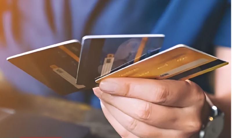 Cảnh báo, ngăn chặn hoạt động mua bán tài khoản thanh toán của học sinh, sinh viên